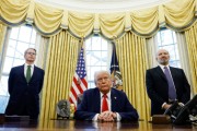 紫微算命美国国会预算办公室称共和党税收法案将使财政赤字增加2.4万亿美元